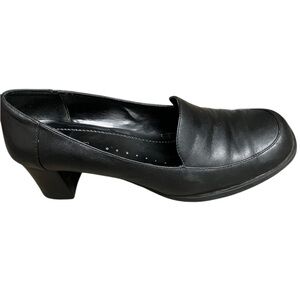 Vintage Connie Leather Black Y2K 2” Heel Square Toe Goth Dress Shoe‎ Size 8 1/2